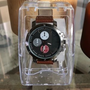 Men’s brown leather watch